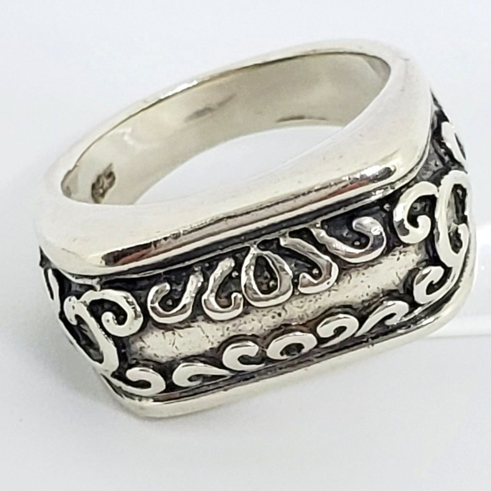 Rectangle Front Delicate Scroll Work Statement St… - image 1